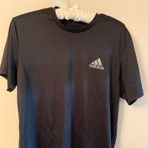 Adidas T-shirt